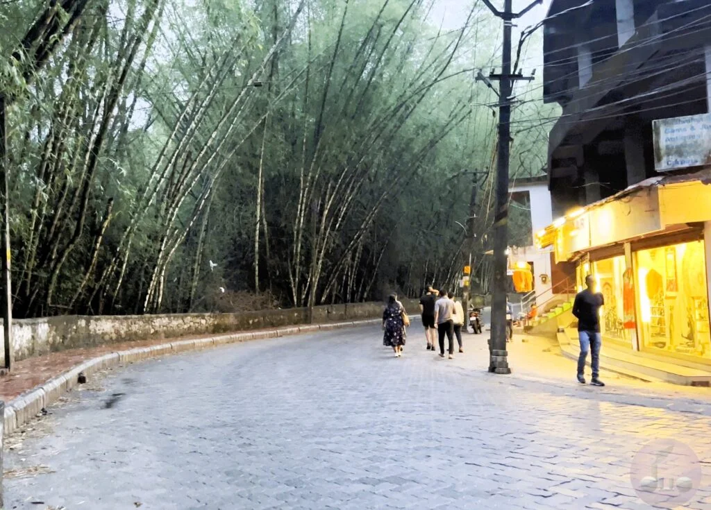 kumily streets
