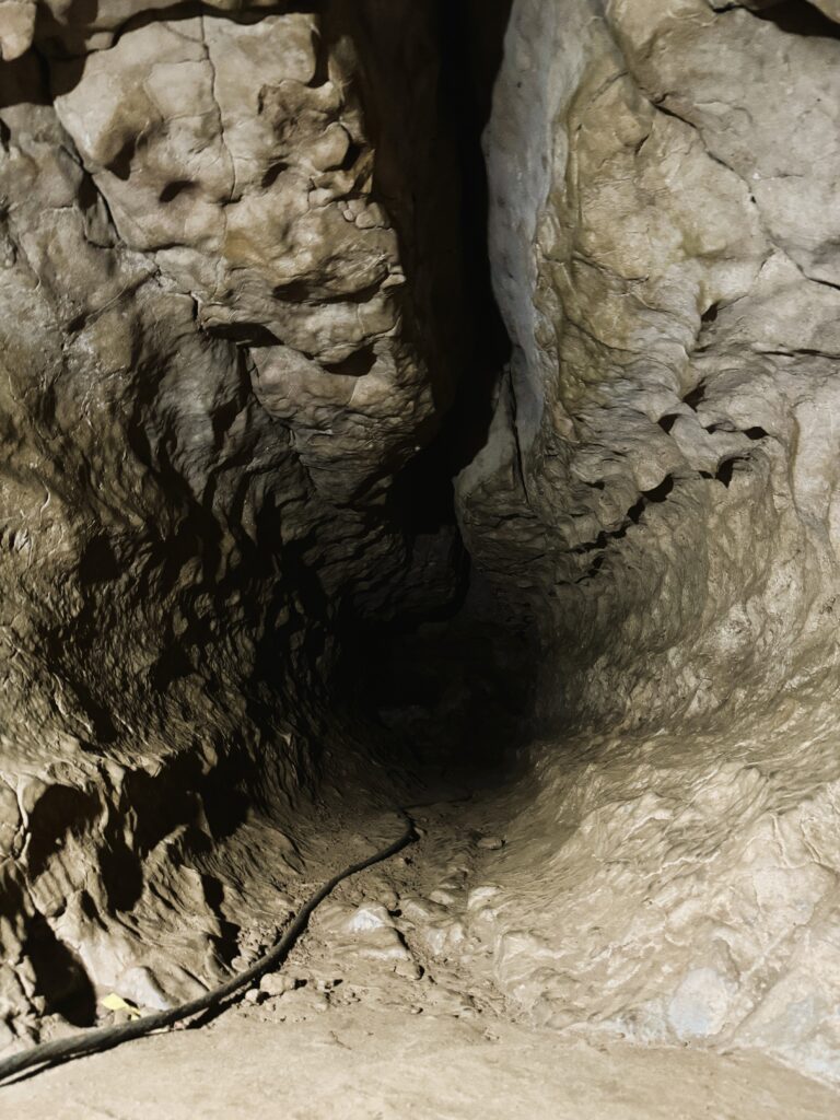structures inside the arwah cave